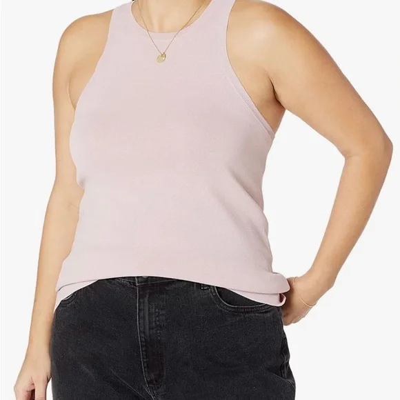 New! Women’s Nicole Crew Neck Tank Top! - Picture 5 of 6